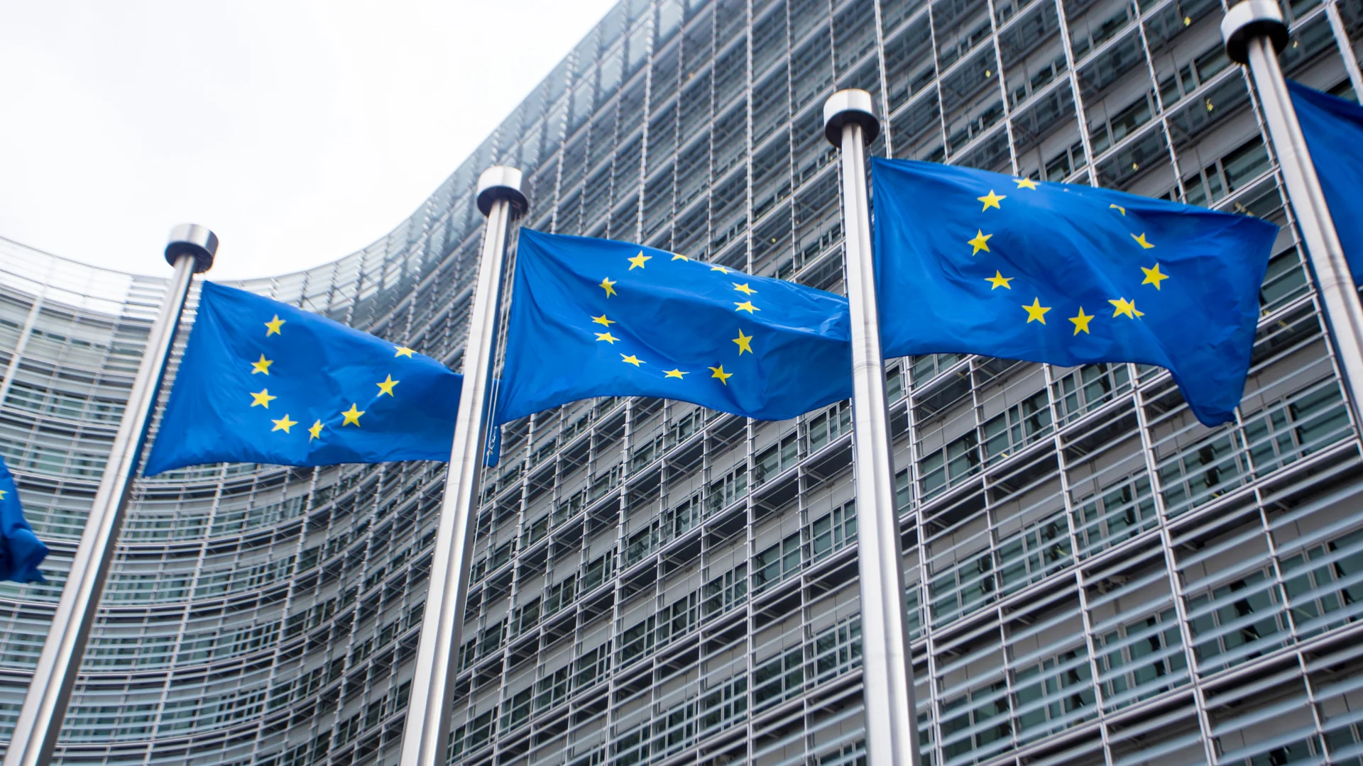 Tidsregistrering - Hvor meget skal EU blande sig? Af Politisk kommentator og journalist på iværksætterbloggen.dk Mark Sørensen